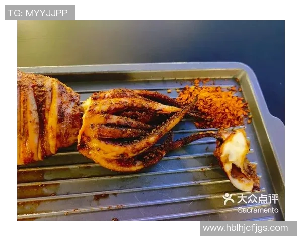 足球明星品尝中国烧烤的美味瞬间引发热议视频分享